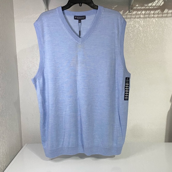 Merino Wool Sweater Vest ๐ - Picture 1 of 6